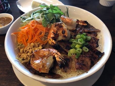Pho 98 .